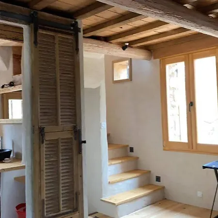 Beautiful 17th Century Bastidon In Provence Holiday home